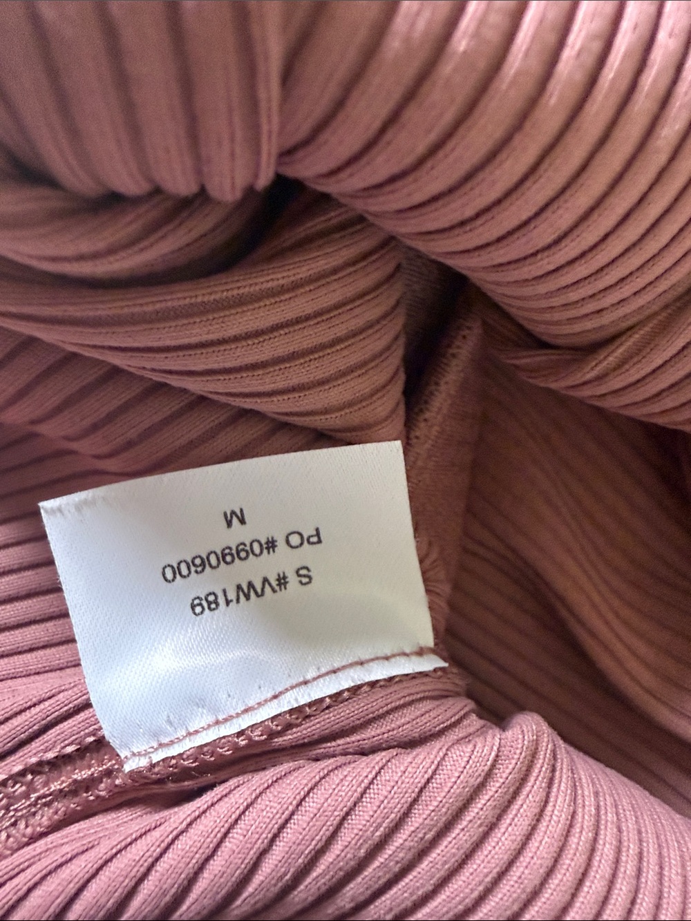Vuori Rib Crop Tank Women’s Dusty Rose Mauve Criss Cross Yoga Top Size Medium - Picture 6 of 8